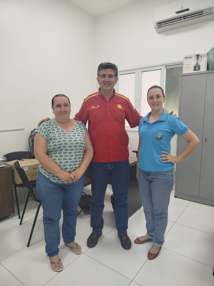 Vereador Beto do Posto visita Hospital Municipal e acompanha melhorias.